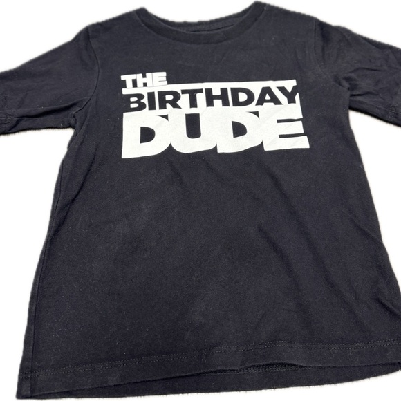 The Children’s Place “The Birthday Dude” T-Shirt | Size 3T 🎉🖤 - Picture 2 of 4